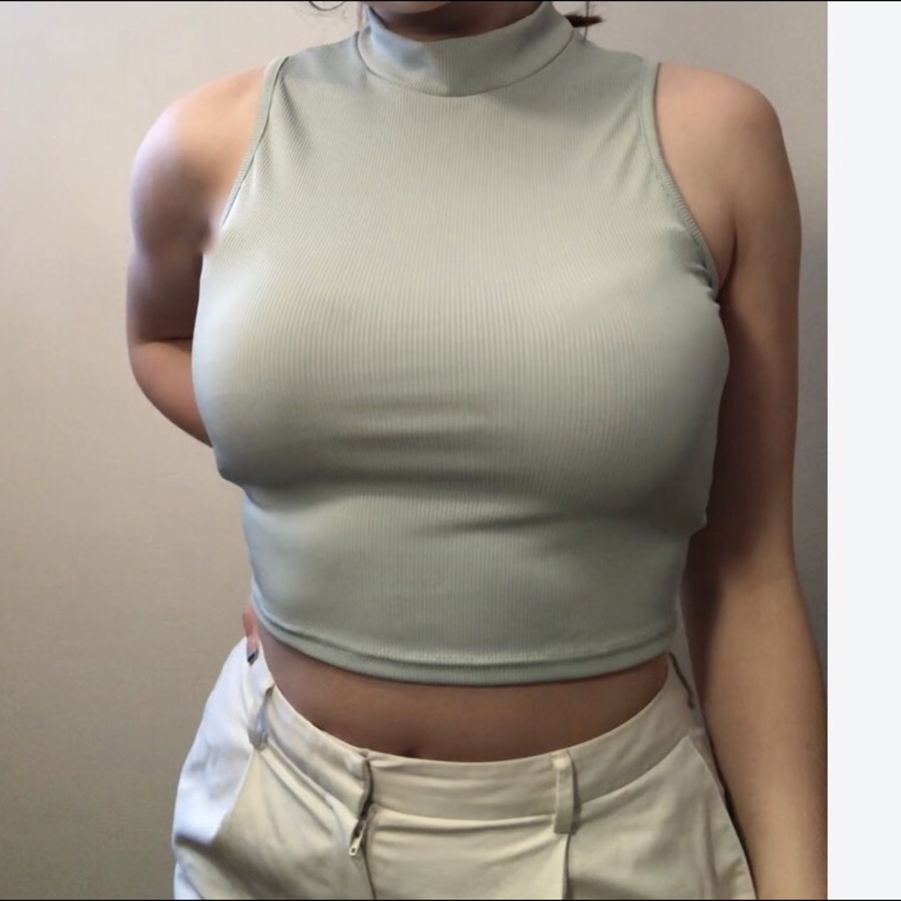 Mock neck tank top!